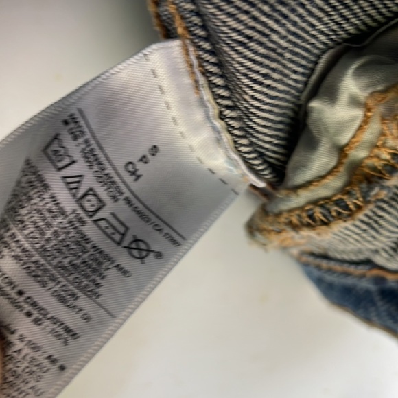 Old Navy denim jacket cropped style pockets small - Picture 6 of 7